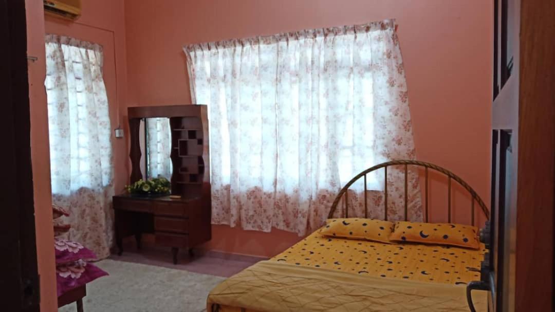 Homestay Zahra Sri Bayu Cherang Ruku Dış mekan fotoğraf